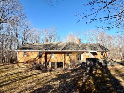 Tiny photo for 218 Maple Drive, Madison Heights, VA 24572 (MLS # 364739)