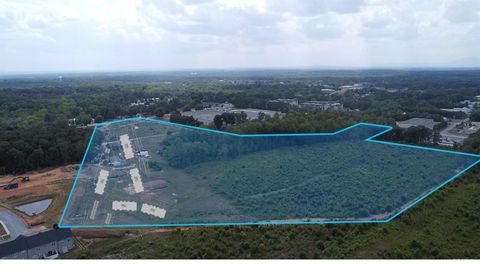 Tiny photo for 2595 Waterlick Road, Lynchburg, VA 24502 (MLS # 364579)