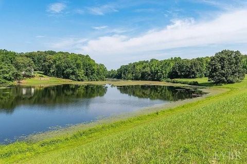 Tiny photo for 93 Lake Pointe Court, Pamplin, VA 23958 (MLS # 363540)