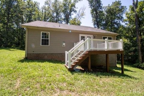 Tiny photo for 93 Lake Pointe Court, Pamplin, VA 23958 (MLS # 363540)