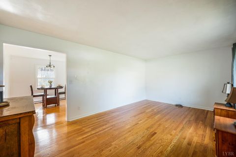Tiny photo for 1027 Woodhaven Drive Dr, Bedford, VA 24523 (MLS # 365526)