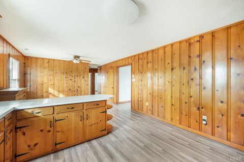 Tiny photo for 4224 Jopling Road, Bedford, VA 24523 (MLS # 363480)