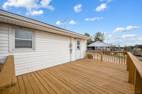 Tiny photo for 4224 Jopling Road, Bedford, VA 24523 (MLS # 363480)