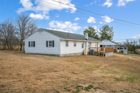Tiny photo for 4224 Jopling Road, Bedford, VA 24523 (MLS # 363480)