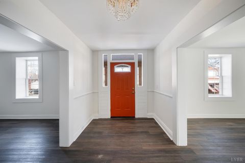 Tiny photo for 1215 Wise Street, Lynchburg, VA 24504 (MLS # 364170)