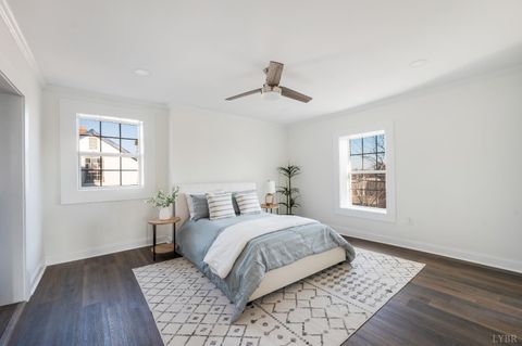 Tiny photo for 1215 Wise Street, Lynchburg, VA 24504 (MLS # 364170)