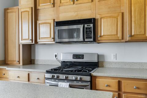 Tiny photo for 4072 Red Oak School Road, Concord, VA 24538 (MLS # 365088)