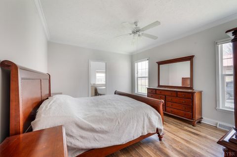 Tiny photo for 4072 Red Oak School Road, Concord, VA 24538 (MLS # 365088)