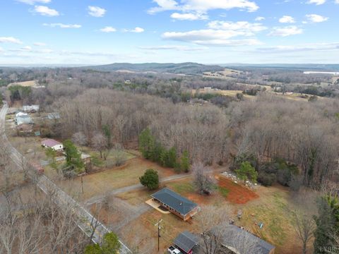 Tiny photo for 1134 Lynch Mill Road, Altavista, VA 24517 (MLS # 364925)