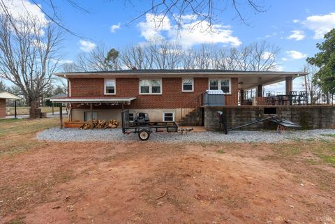 Tiny photo for 1134 Lynch Mill Road, Altavista, VA 24517 (MLS # 364925)