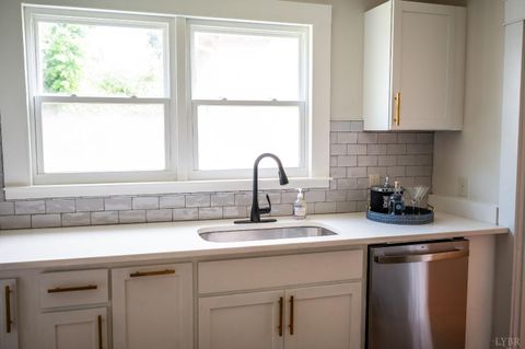 Tiny photo for 510 Sussex Street, Lynchburg, VA 24501 (MLS # 365937)