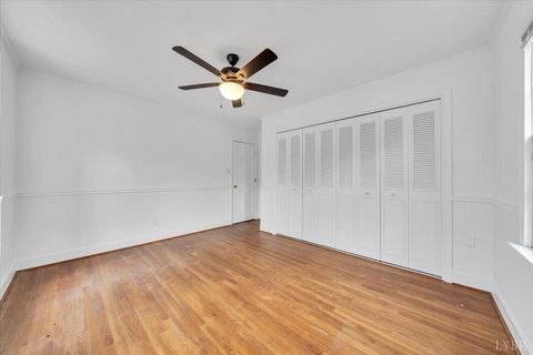 Tiny photo for 3432 Ivylink Place, Lynchburg, VA 24503 (MLS # 363854)