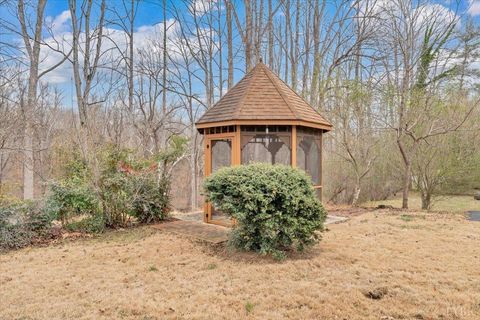 Tiny photo for 3432 Ivylink Place, Lynchburg, VA 24503 (MLS # 363854)