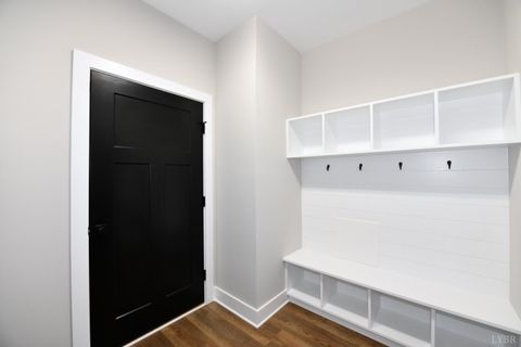 Tiny photo for 1043 BRADFORD CROSSING PL Pl, Goode, VA 24556 (MLS # 364041)