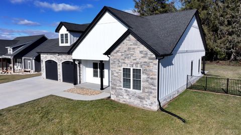 Tiny photo for 1043 BRADFORD CROSSING PL Pl, Goode, VA 24556 (MLS # 364041)