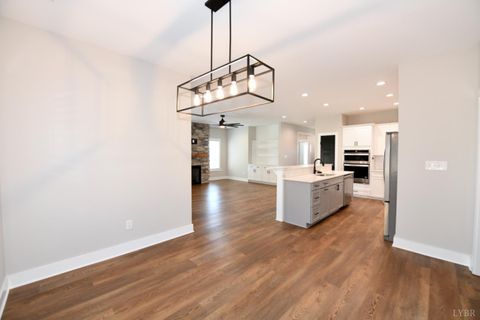 Tiny photo for 1043 BRADFORD CROSSING PL Pl, Goode, VA 24556 (MLS # 364041)