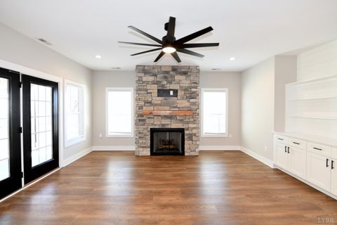 Tiny photo for 1043 BRADFORD CROSSING PL Pl, Goode, VA 24556 (MLS # 364041)