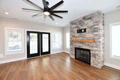 Tiny photo for 1043 BRADFORD CROSSING PL Pl, Goode, VA 24556 (MLS # 364041)