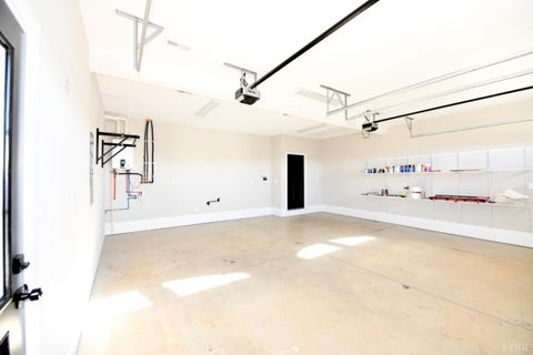 Tiny photo for 1043 BRADFORD CROSSING PL Pl, Goode, VA 24556 (MLS # 364041)