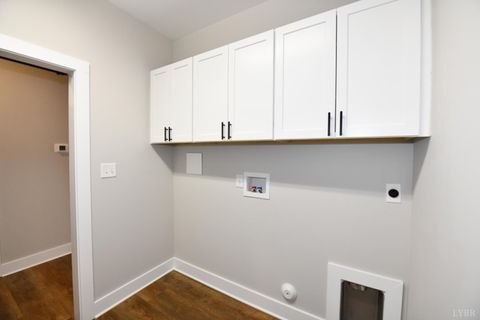 Tiny photo for 1043 BRADFORD CROSSING PL Pl, Goode, VA 24556 (MLS # 364041)