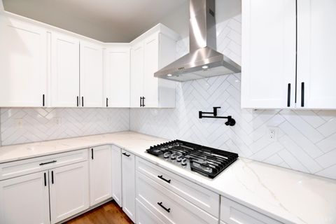 Tiny photo for 1043 BRADFORD CROSSING PL Pl, Goode, VA 24556 (MLS # 364041)