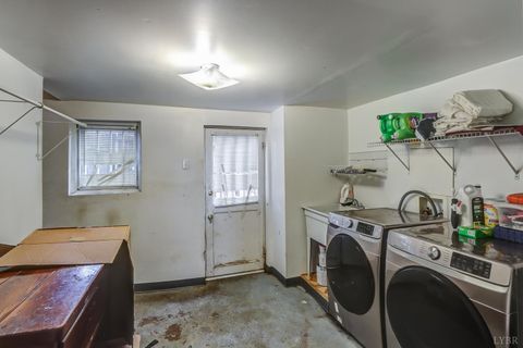 Tiny photo for 1411 Radcliff Avenue, Lynchburg, VA 24502 (MLS # 366560)