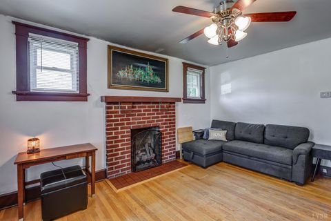 Tiny photo for 1411 Radcliff Avenue, Lynchburg, VA 24502 (MLS # 366560)
