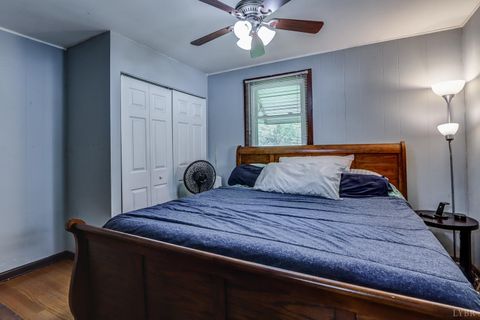Tiny photo for 1411 Radcliff Avenue, Lynchburg, VA 24502 (MLS # 366560)