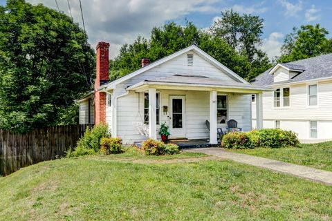 Tiny photo for 1411 Radcliff Avenue, Lynchburg, VA 24502 (MLS # 366560)