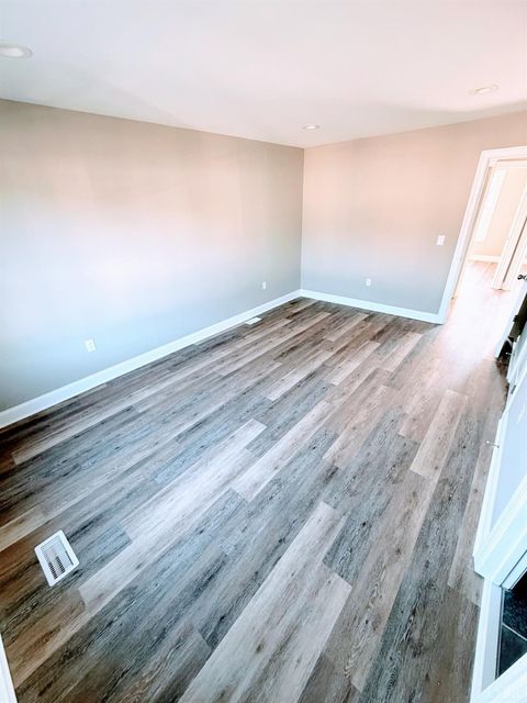 Tiny photo for 63 Melissa Lane Ln, Lynchburg, VA 24502 (MLS # 364597)