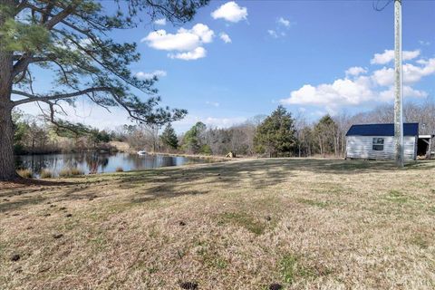 Tiny photo for 627 Hat Creek Road, Brookneal, VA 24528 (MLS # 364392)