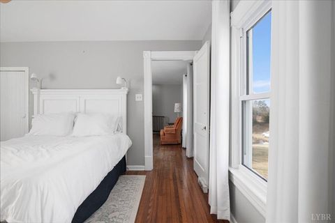 Tiny photo for 627 Hat Creek Road, Brookneal, VA 24528 (MLS # 364392)