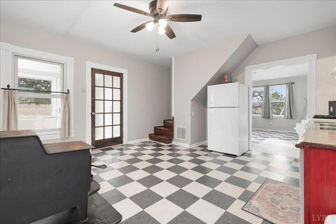 Tiny photo for 627 Hat Creek Road, Brookneal, VA 24528 (MLS # 364392)
