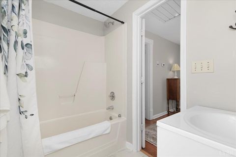 Tiny photo for 627 Hat Creek Road, Brookneal, VA 24528 (MLS # 364392)