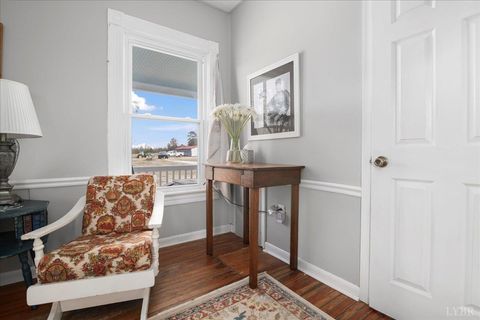 Tiny photo for 627 Hat Creek Road, Brookneal, VA 24528 (MLS # 364392)