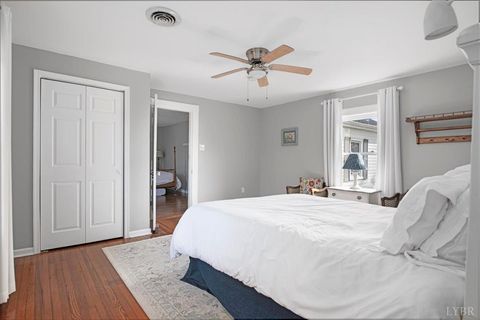 Tiny photo for 627 Hat Creek Road, Brookneal, VA 24528 (MLS # 364392)