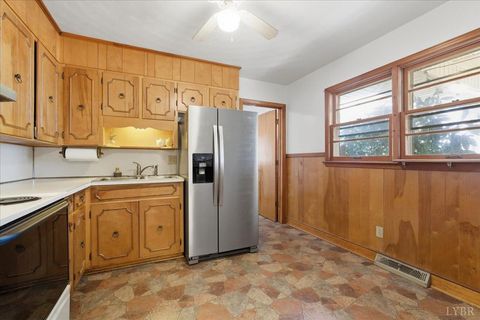 Tiny photo for 3241 Peaks Road, Bedford, VA 24523 (MLS # 364018)