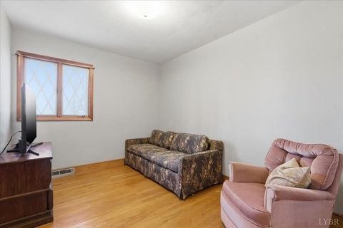 Tiny photo for 3241 Peaks Road, Bedford, VA 24523 (MLS # 364018)