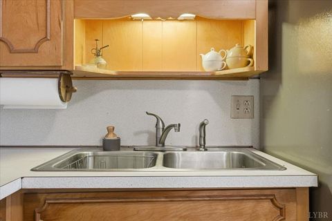 Tiny photo for 3241 Peaks Road, Bedford, VA 24523 (MLS # 364018)