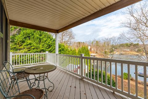 Tiny photo for 1392 Hermitage Circle, Huddleston, VA 24104 (MLS # 363313)