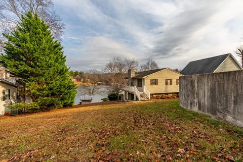 Tiny photo for 1392 Hermitage Circle, Huddleston, VA 24104 (MLS # 363313)