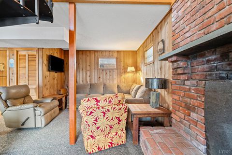 Tiny photo for 1392 Hermitage Circle, Huddleston, VA 24104 (MLS # 363313)