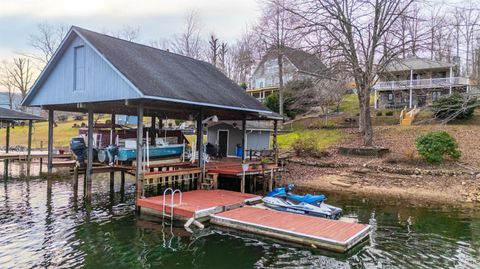 Tiny photo for 1392 Hermitage Circle, Huddleston, VA 24104 (MLS # 363313)