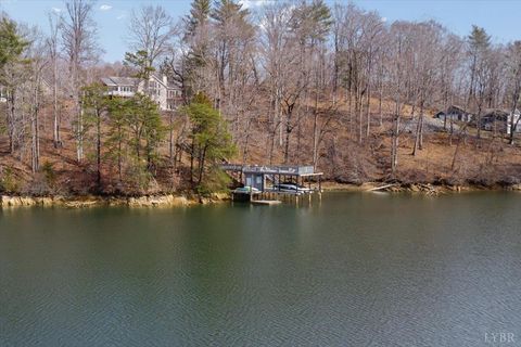 Tiny photo for 1429 Longview Estates Drive, Goodview, VA 24095 (MLS # 364653)
