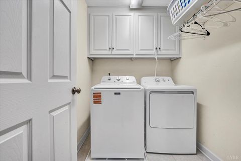 Tiny photo for 201 Whitley Way, Lynchburg, VA 24503 (MLS # 361848)