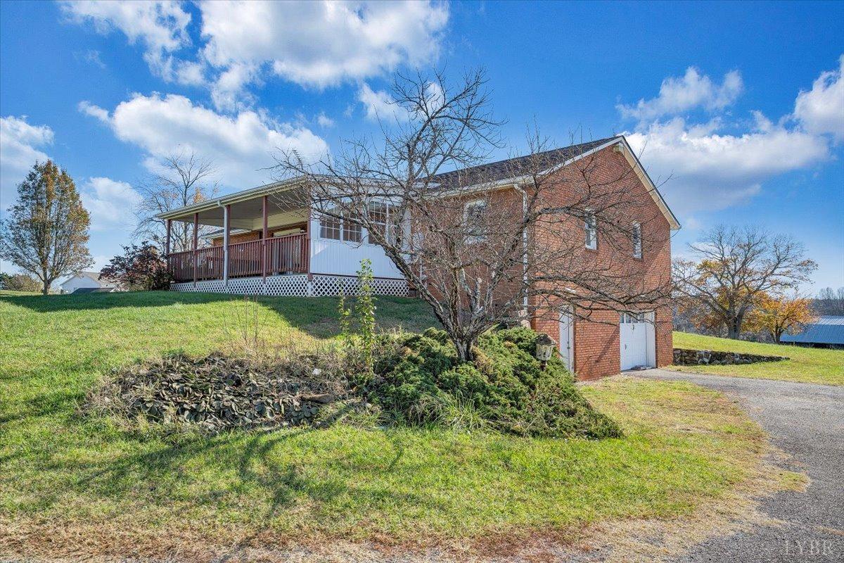 1242 Bramlett Road, Moneta, Virginia image 4