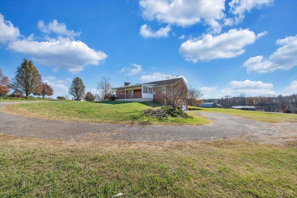 1242 Bramlett Road, Moneta, Virginia image 11