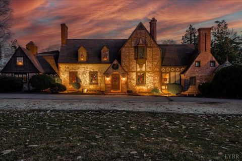 Photo of 1670 Church Street St, Appomattox, VA 24522 (MLS # 356839)