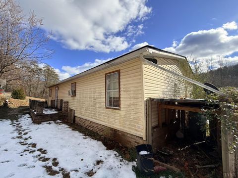 Tiny photo for 30 Sundown Lane, Natural Bridge Sta, VA 24579 (MLS # 363539)