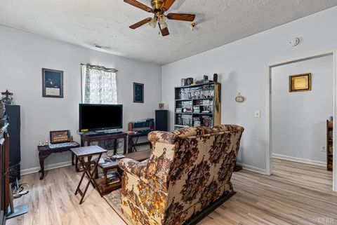 Tiny photo for 817 Polk Street, Lynchburg, VA 24504 (MLS # 362353)